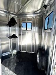 New 2024 Adam 2 horse straight load Horse Trailer