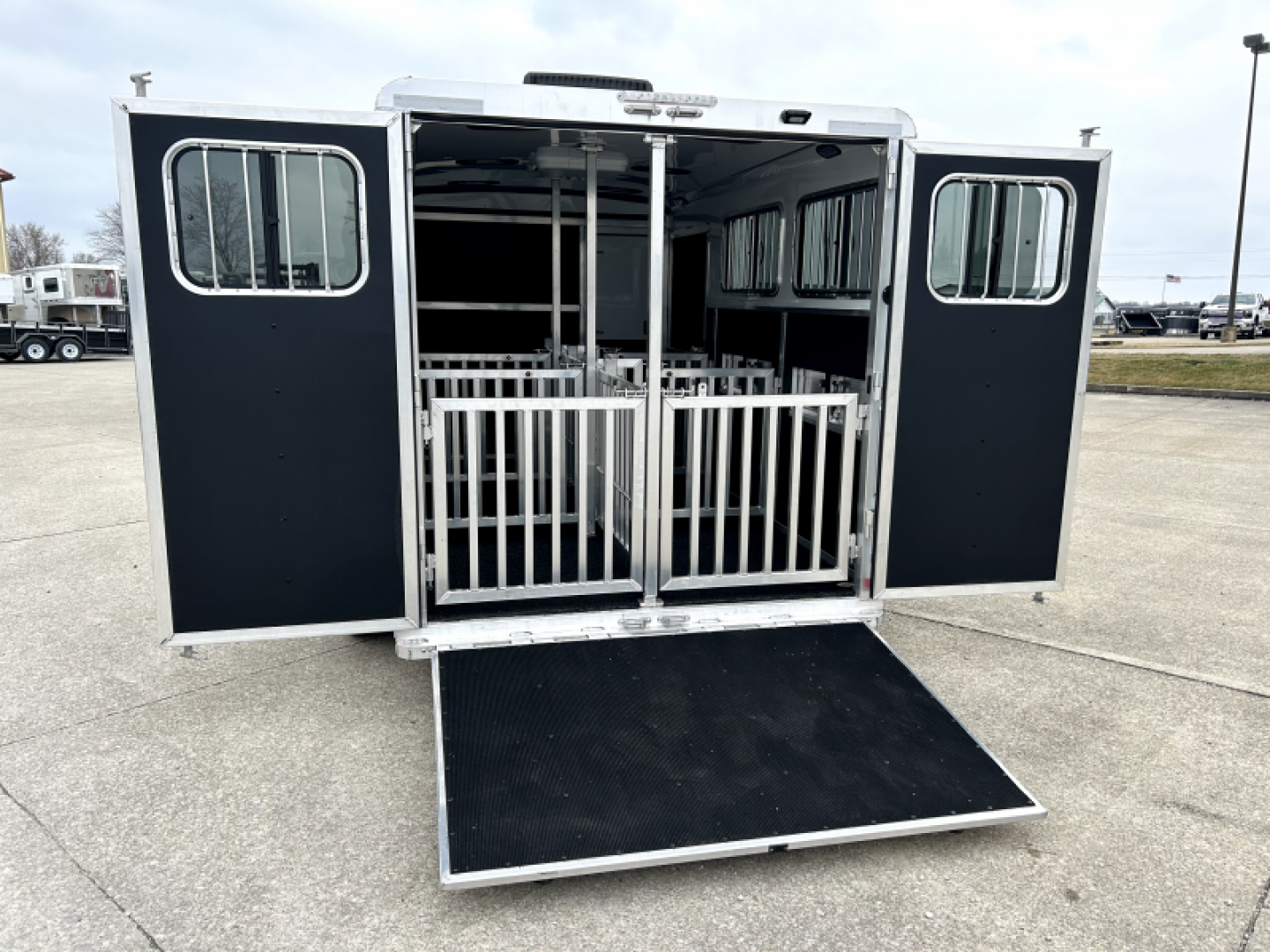 New 2025 SHADOW 6 Pen Stock / Stock Combo Trailer
