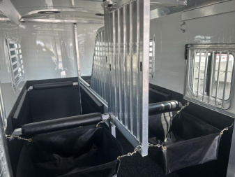 New 2024 4-Star Trailers 4 Horse Head to Head Horse Trailer