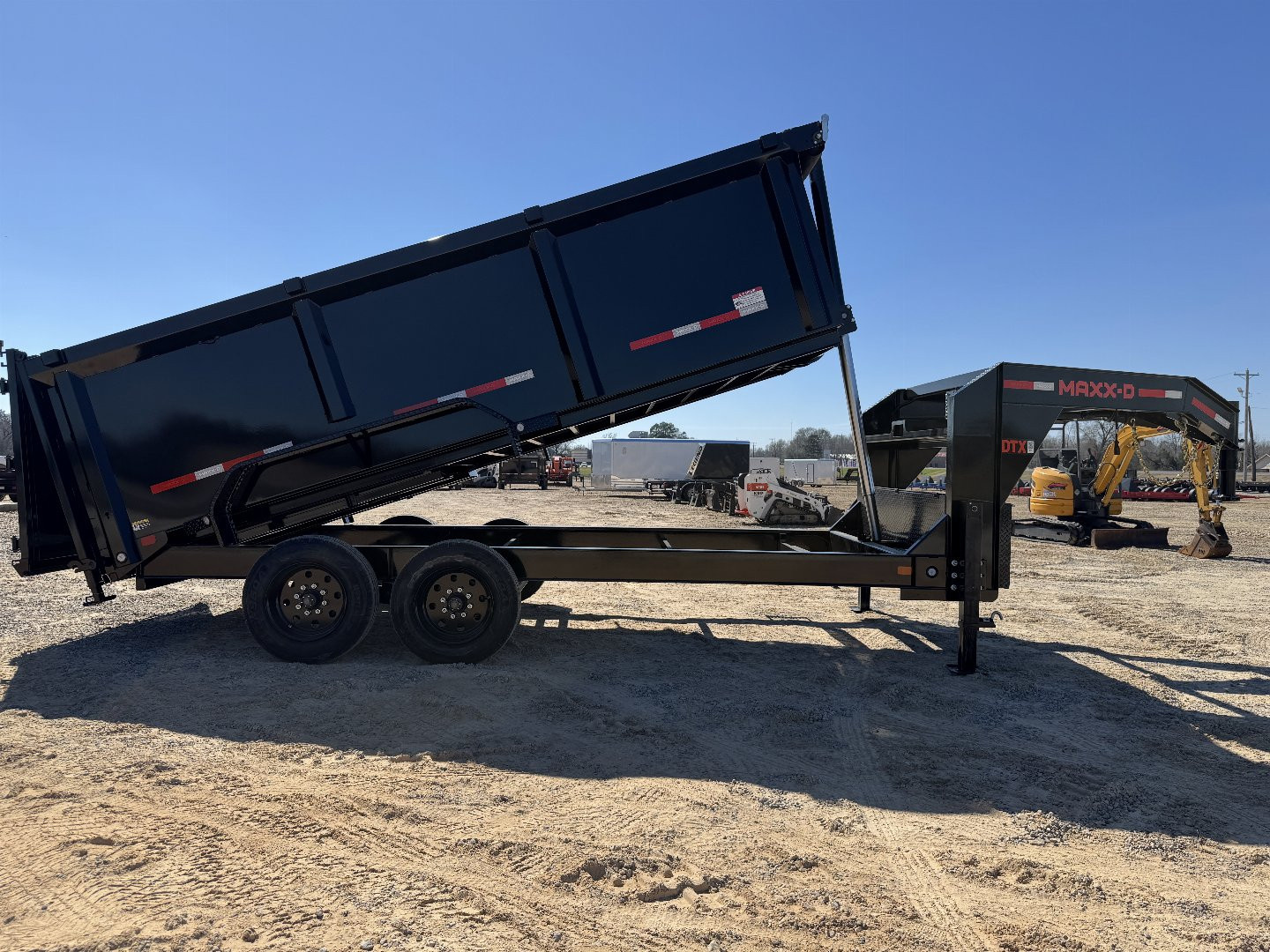 New 2025 MAXXD DTX8316G Dump Trailer