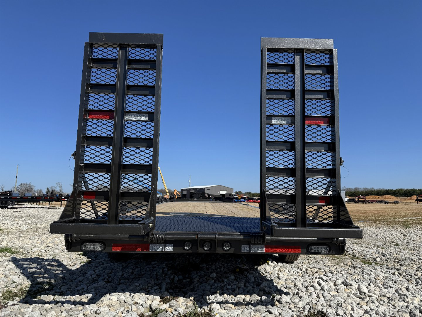 New 2025 MAXXD EHX8320 (20X83)