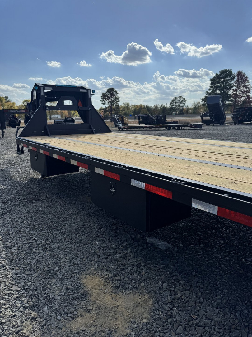 New 2025 40' RAWMAXX "FDX" Dual Flatbed