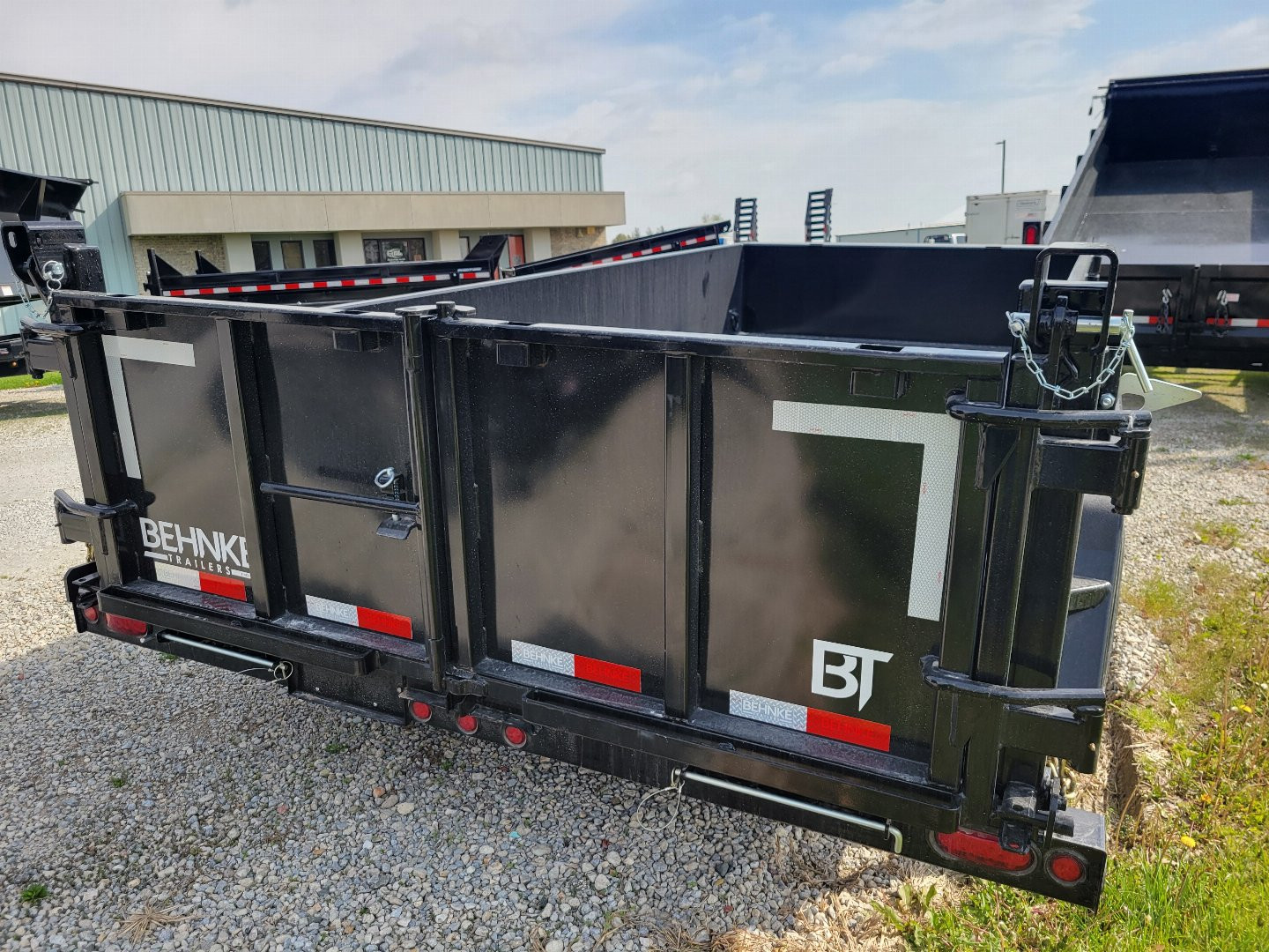 New 2025 Behnke 83x16 HD Dump Trailer