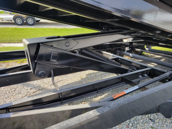 New 2025 Behnke 83x16 HD Dump Trailer