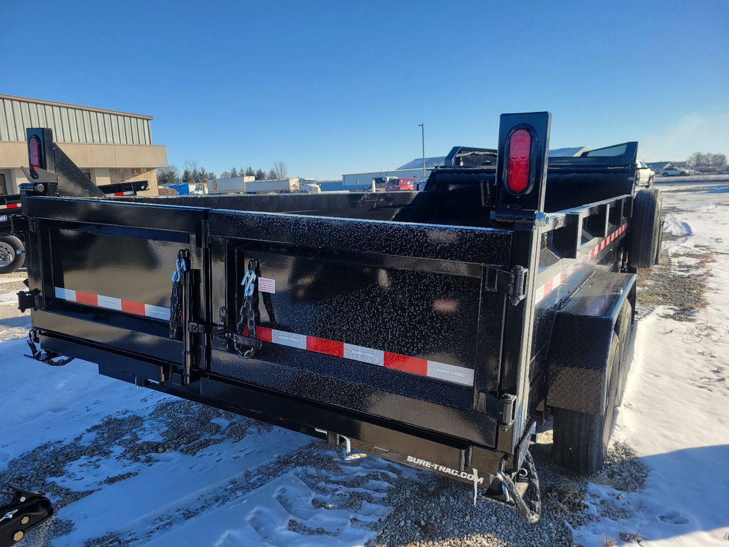 New 2025 Sure-Trac 82x16 HD Low Profile Gooseneck Dump Trailer