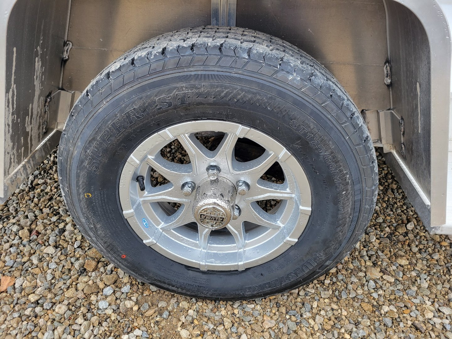 New 2026 Aluma 7210 Single axle straight tailgate Utility Trailer