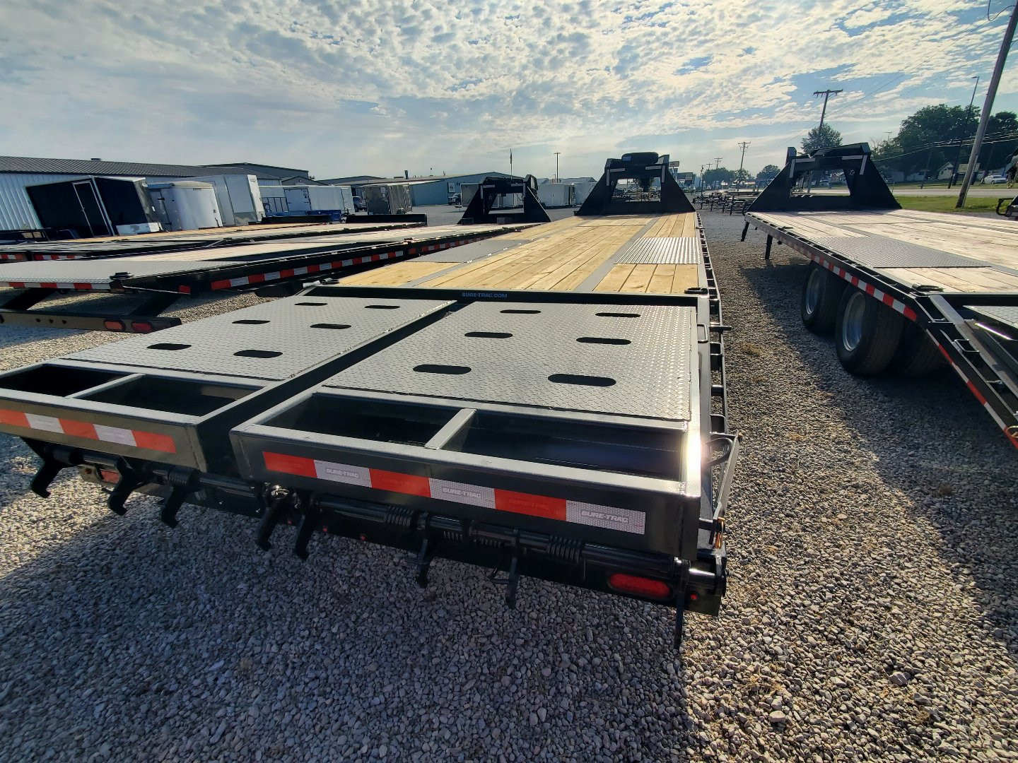 New 2024 Sure-Trac 8.5x27+5 HD Low Profile Gooseneck Gooseneck Bodies