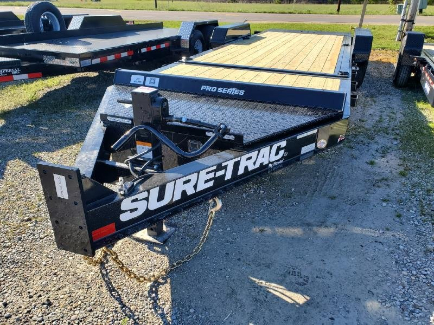 New 2024 Sure-Trac 7x18+4 Pro Series Beam  Tilt Trailer