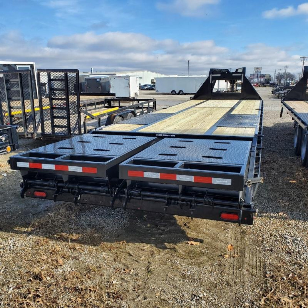 New 2024 SURE-TRAC 8.5x25+5 HD Low profile Gooseneck Bodies