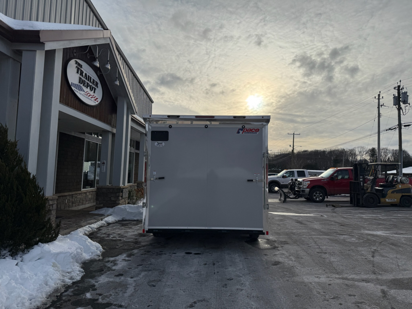 New Pace American 8'6" x 16'+ V-Nose Enclosed Car Hauler 9.9K