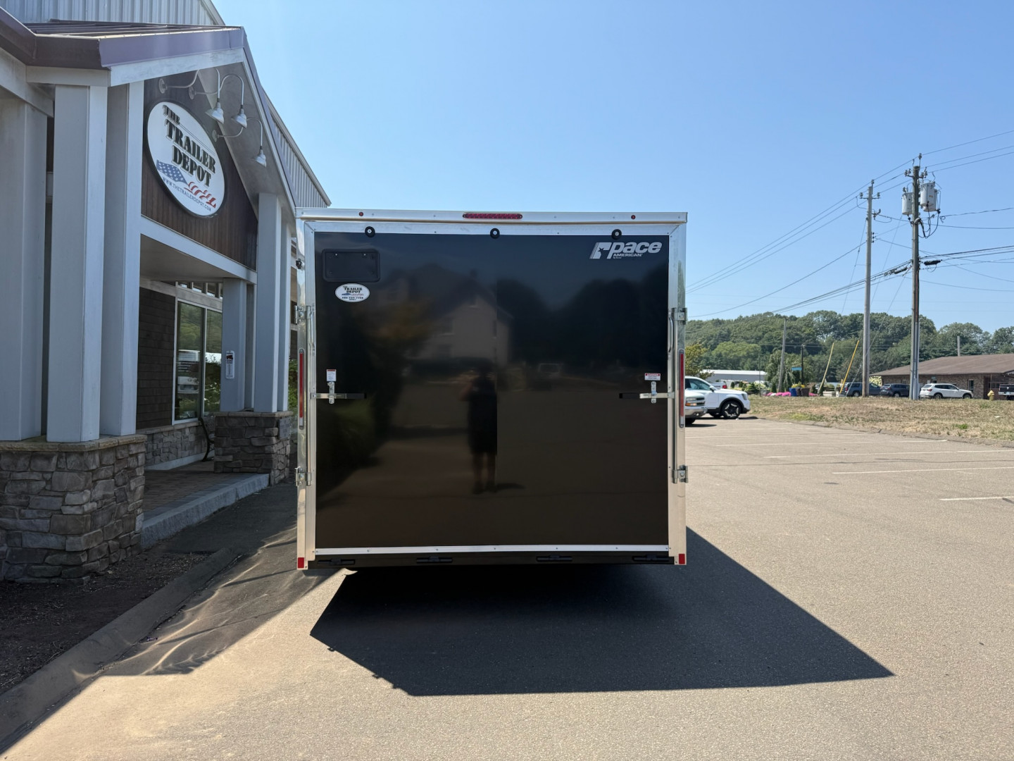 New Pace American 8'6" x 18'+ V-Nose Enclosed Car Hauler 9.9K