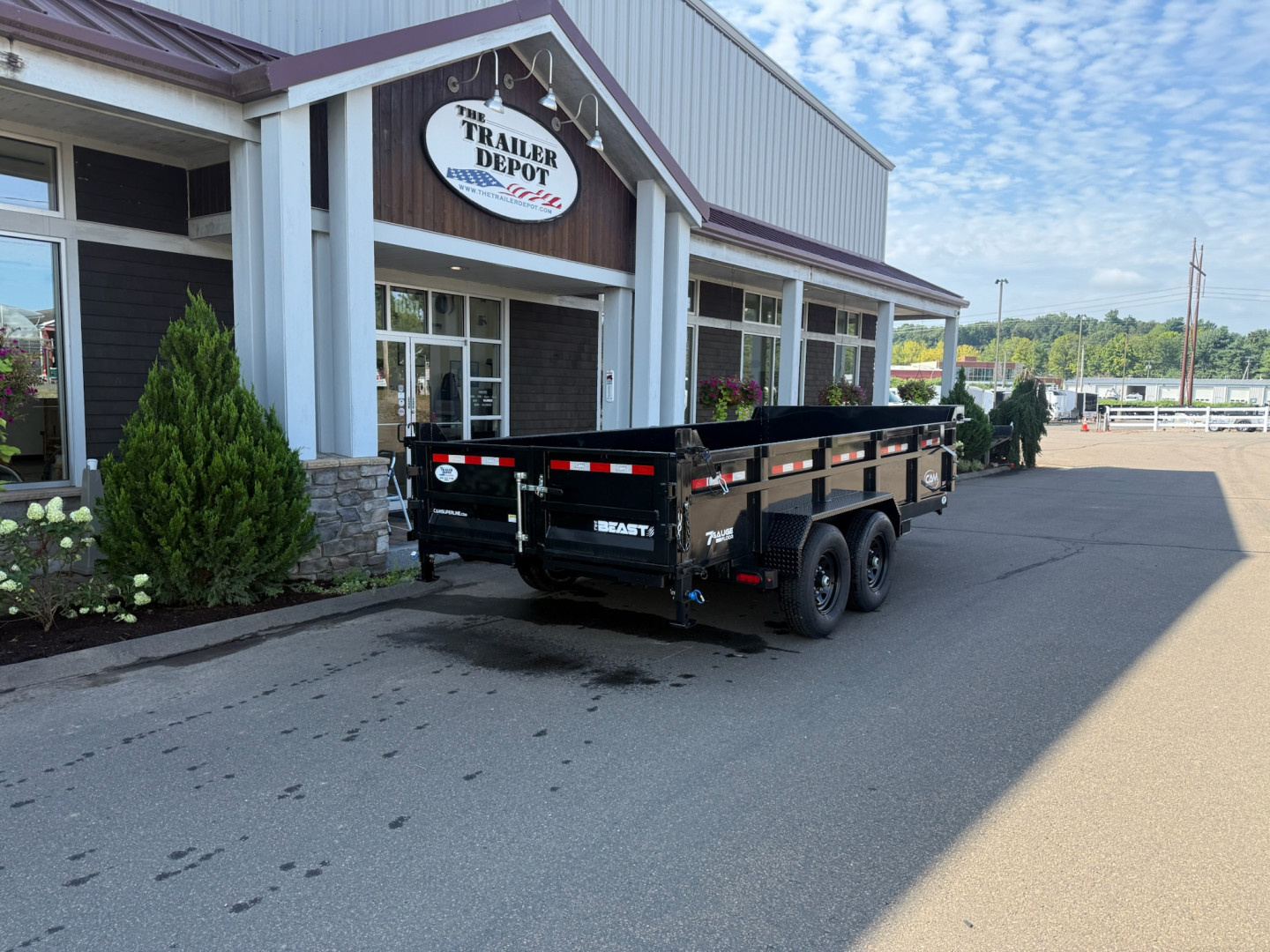 New CAM Superline 6’9″ X 16′ LOW PROFILE BEAST DUMP TRAILER 15.4K