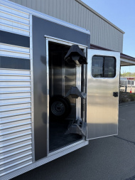 New Frontier 3-Horse Combo/Slant Load Bumper Pull Trailer