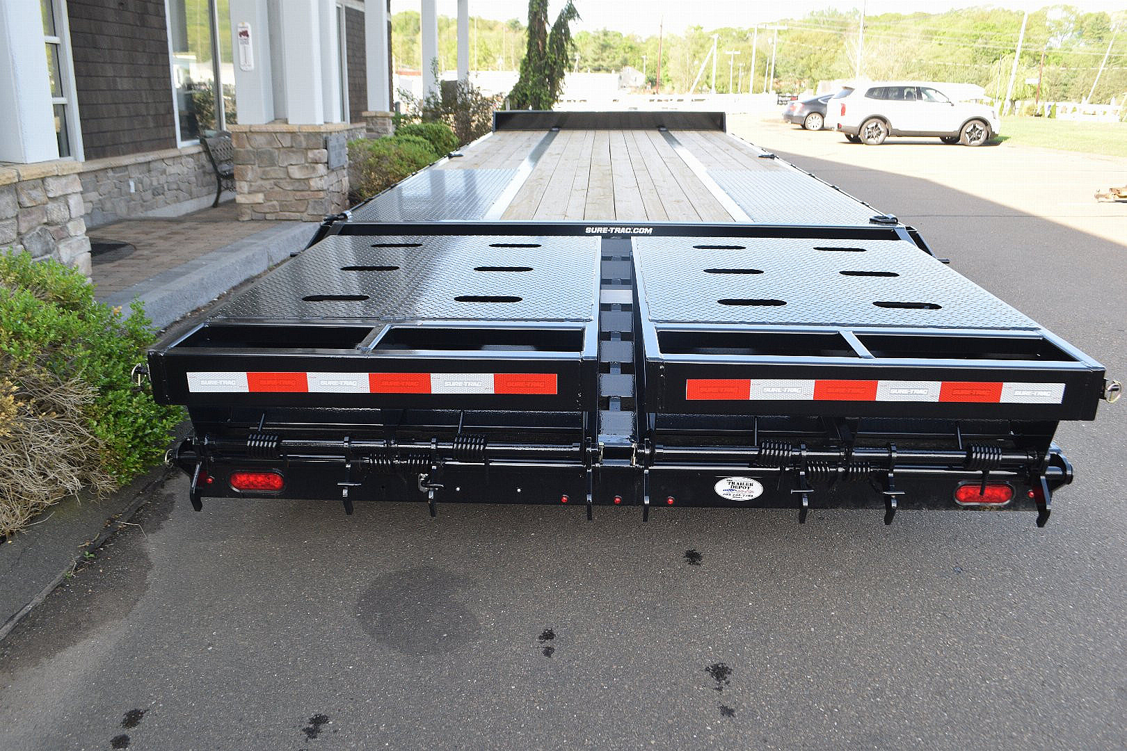 New Sure-Trac 8'6" x 20' + 5' Low Profile Deckover 22.5K