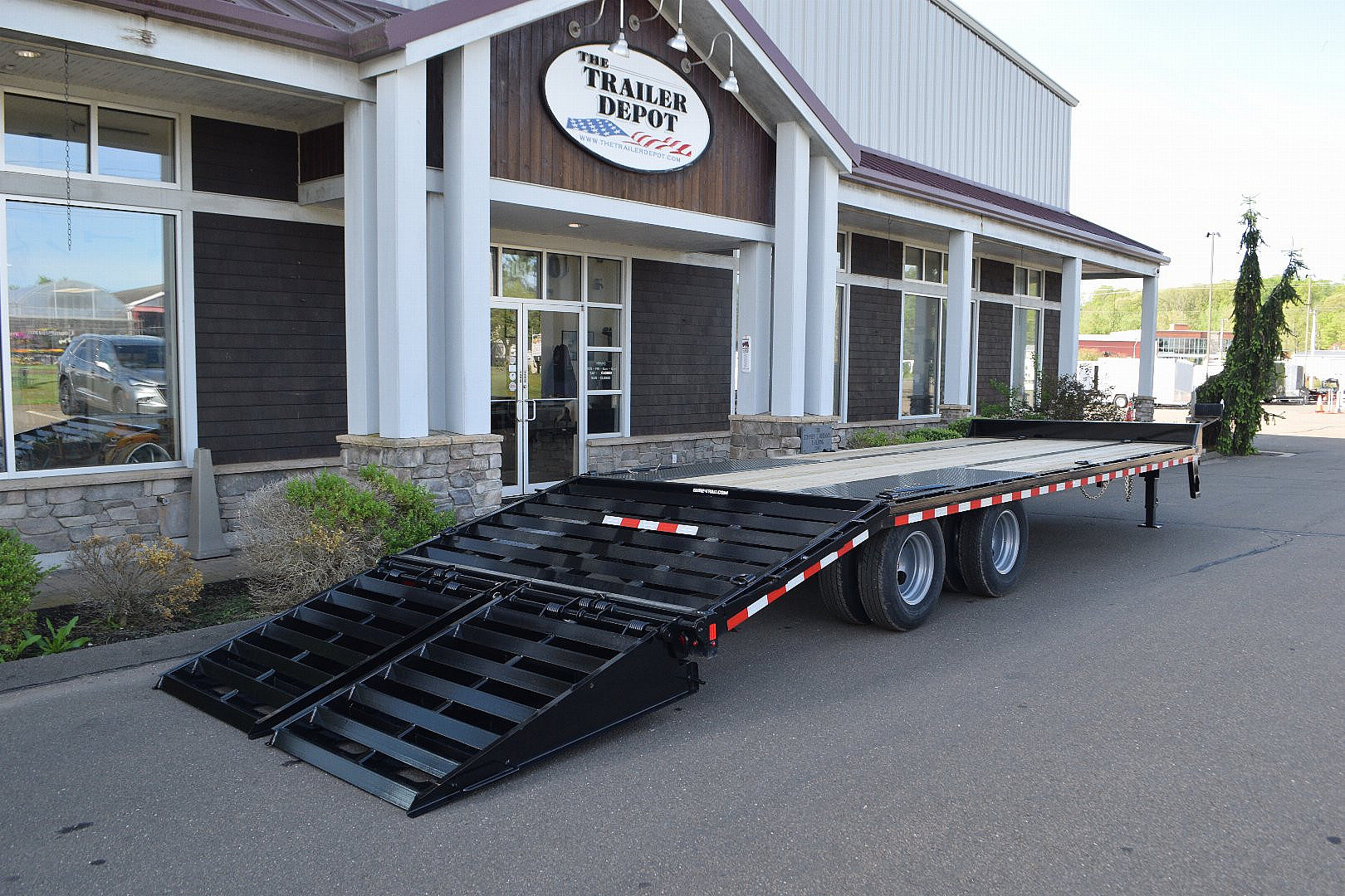 New Sure-Trac 8'6" x 20' + 5' Low Profile Deckover 22.5K