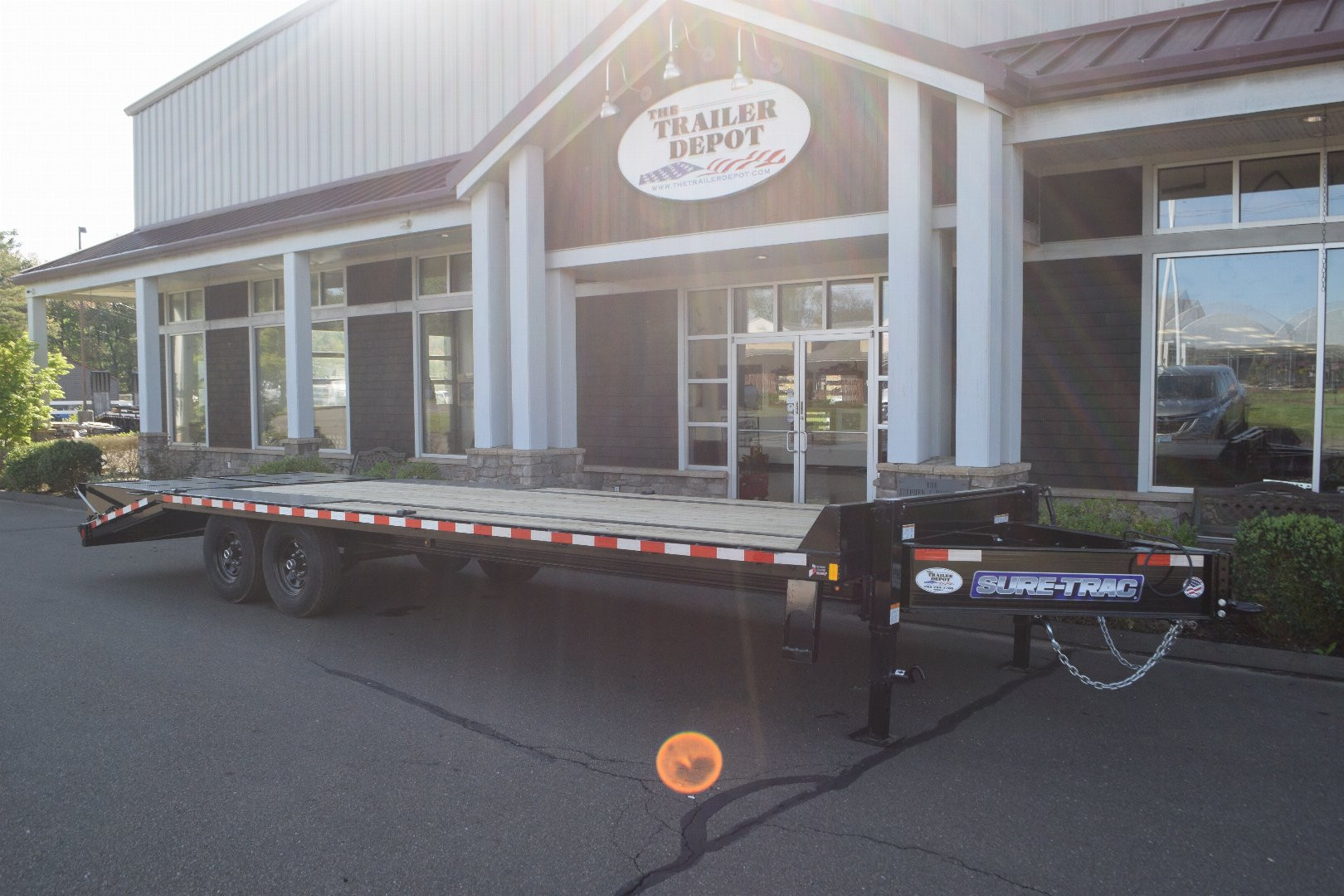 New Sure-Trac 8'6" x 20' + 5' Low Profile Deckover 15K