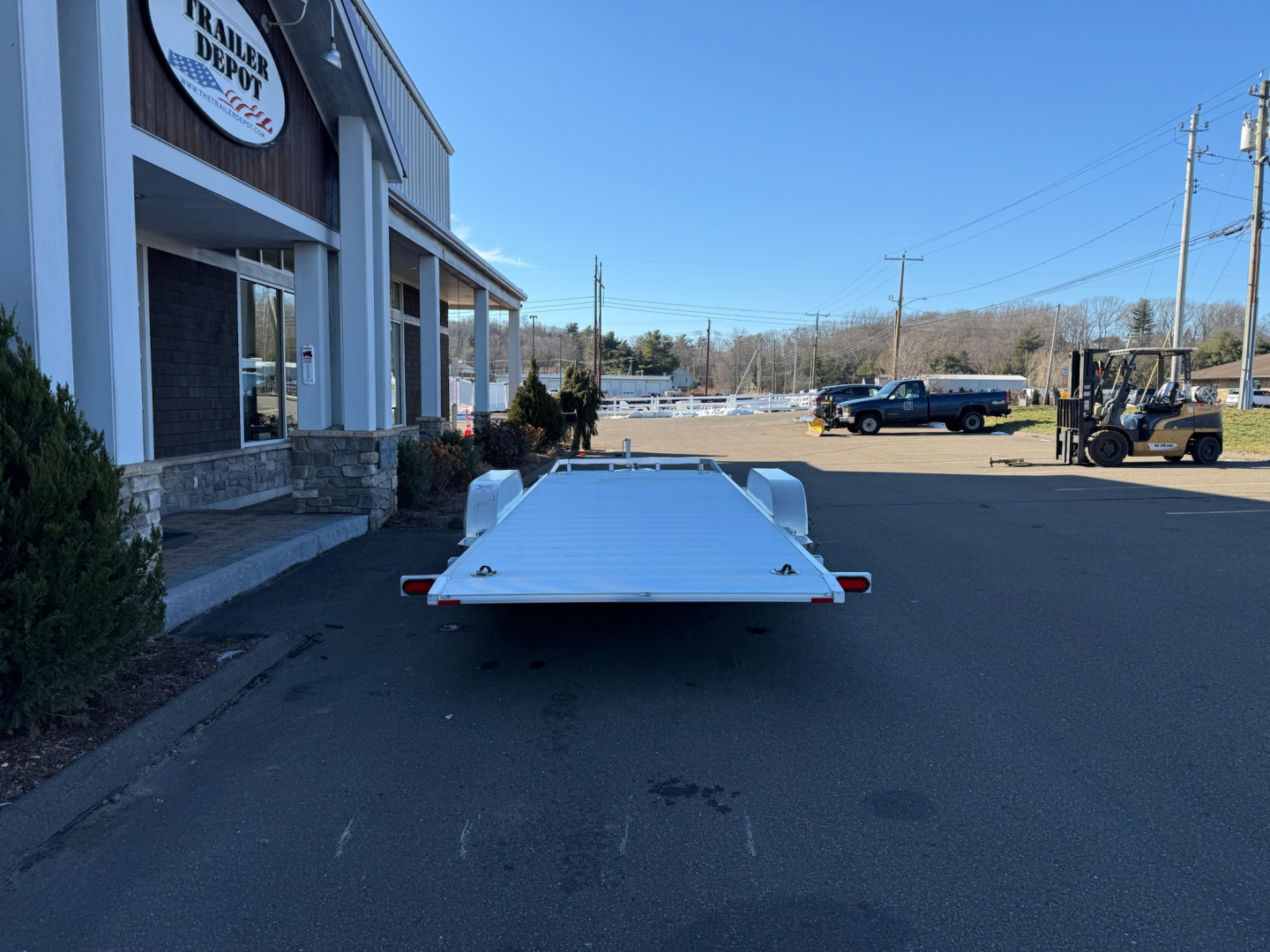 New ALUMA 6’8″ X 18′ OPEN CAR/MOTORCYCLE/ATV TILT TRAILER 7K