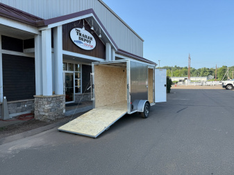 New EZ HAULER 6′ X 10′ + V-NOSE ENCLOSED CARGO TRAILER WITH RAMP DOOR 2.9K
