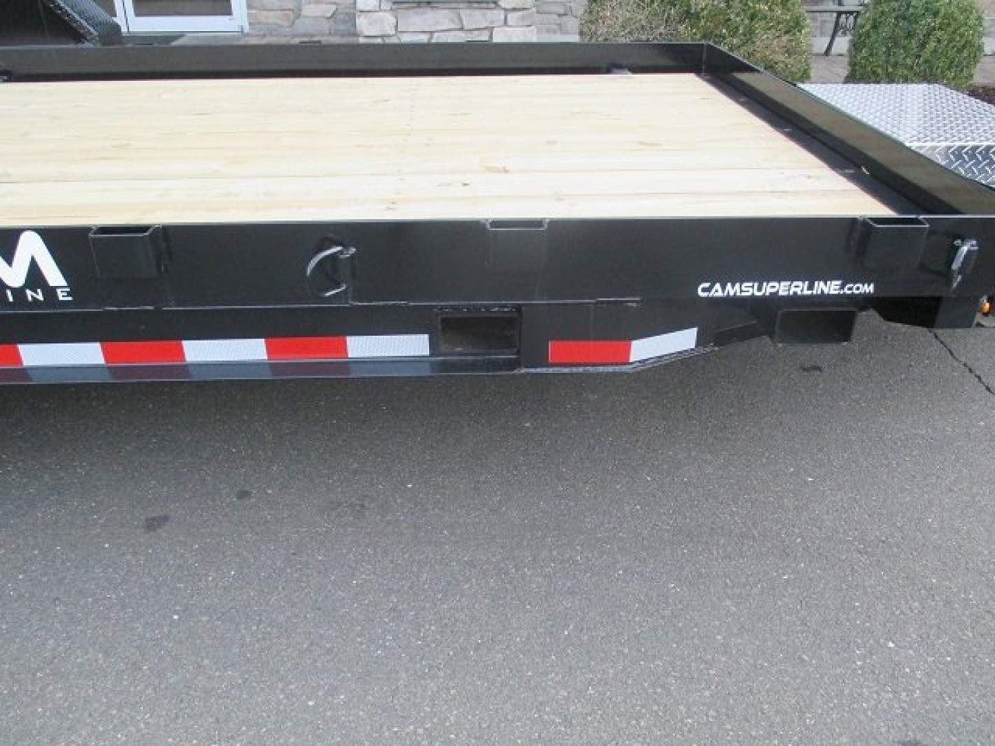 New CAM Superline 6’9″ X 18′ EQUIPMENT HAULER 15.4K