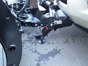 New Western V-Plow MVP Plus and MVP 3 Snowplows