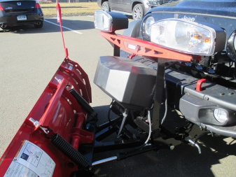 New Western Defender Compact Snowplow