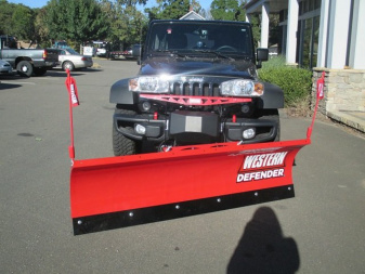 New Western Defender Compact Snowplow