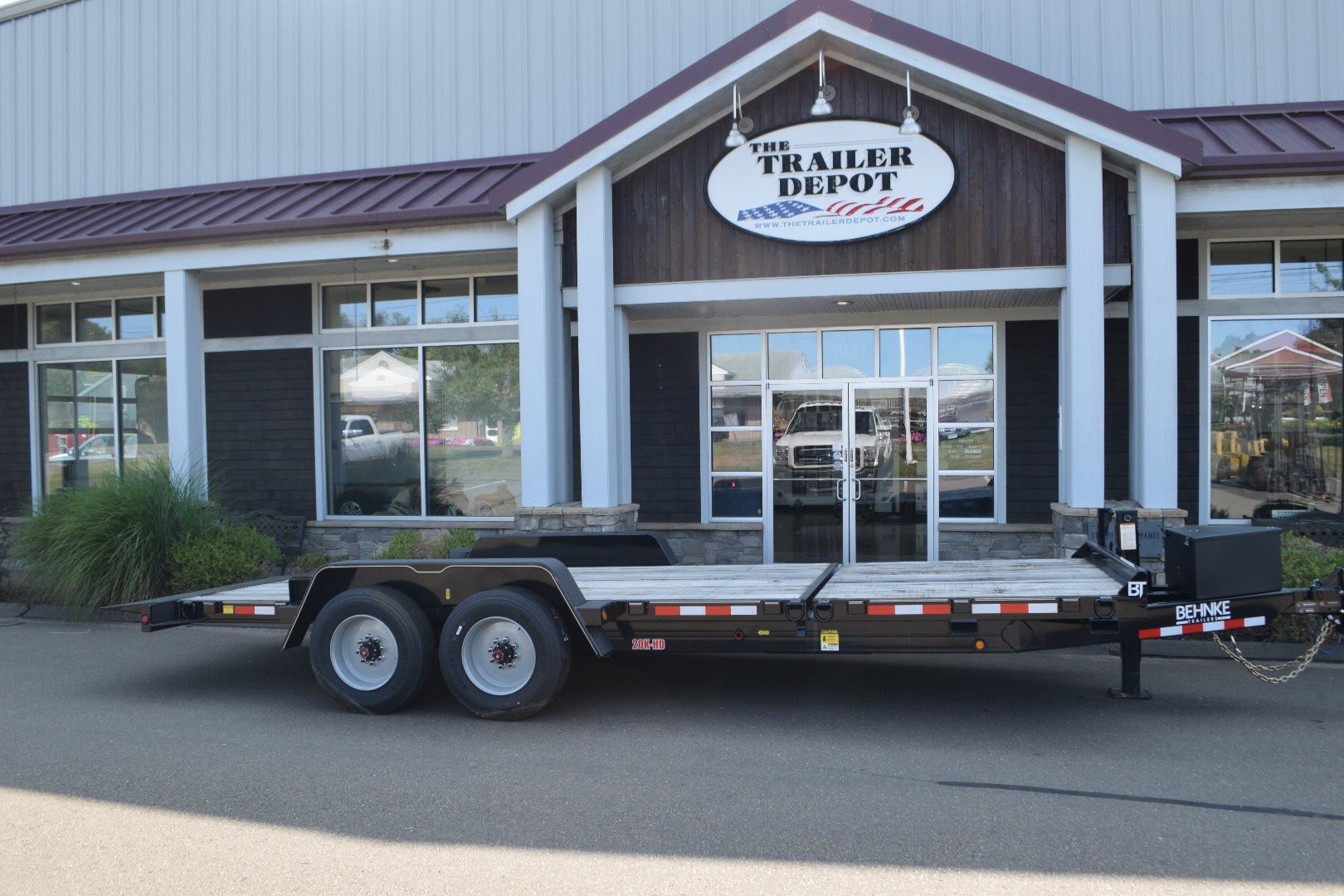 New Behnke 6’11″ X 22′ Tube Tilt Trailer 20K