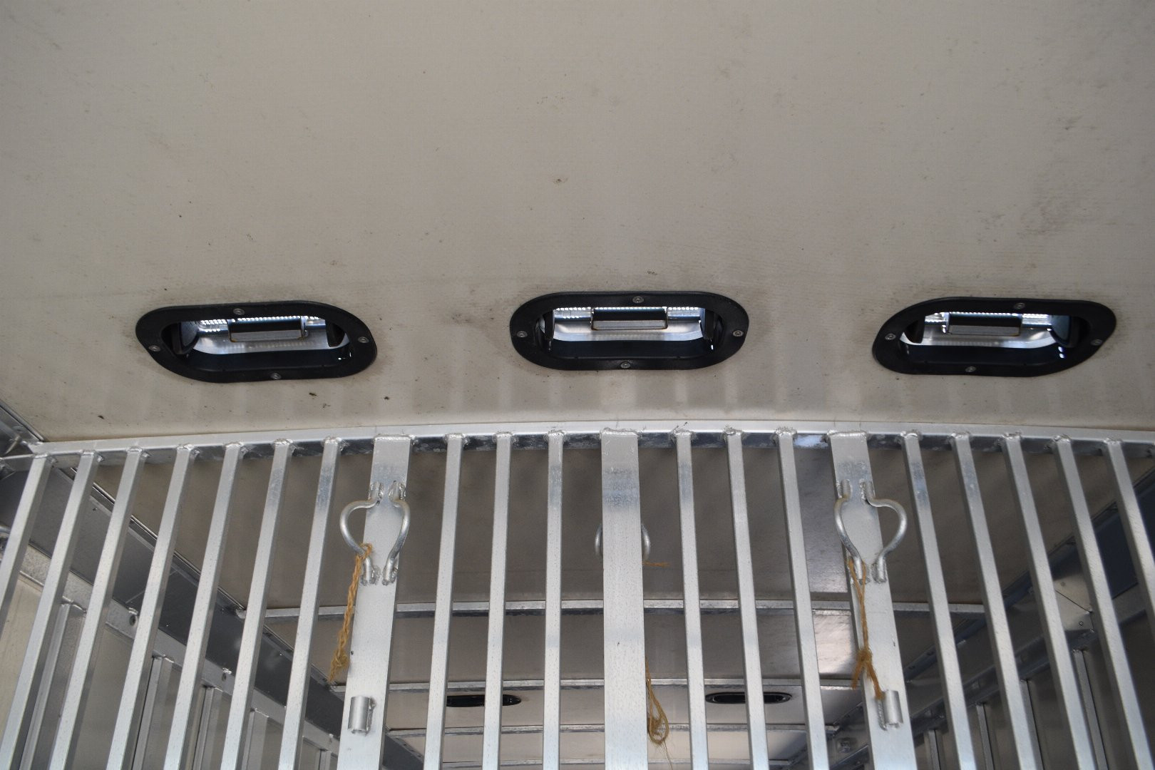 Used Hart 6-8 Straight Load Horse Trailer