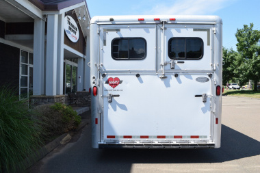 Used Hart 6-8 Straight Load Horse Trailer