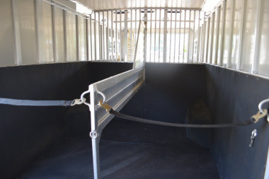 Used Hart 6-8 Straight Load Horse Trailer