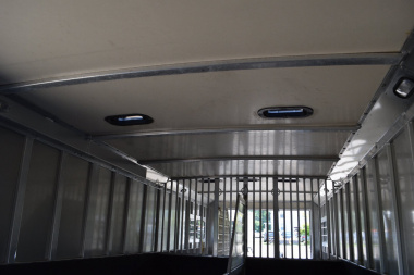 Used Hart 6-8 Straight Load Horse Trailer