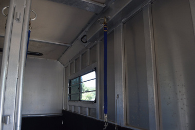 Used Hart 6-8 Straight Load Horse Trailer