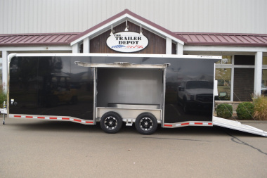 New Featherlite 8’6″ X 24′ ENCLOSED CAR HAULER 12K