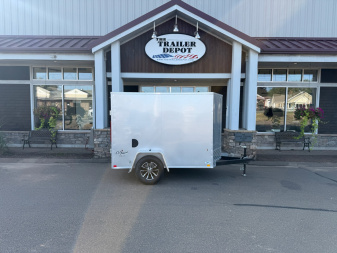 New PACE AMERICAN 5′ X 8′ + V-NOSE ENCLOSED CARGO TRAILER WITH CARGO DOOR 2.9K