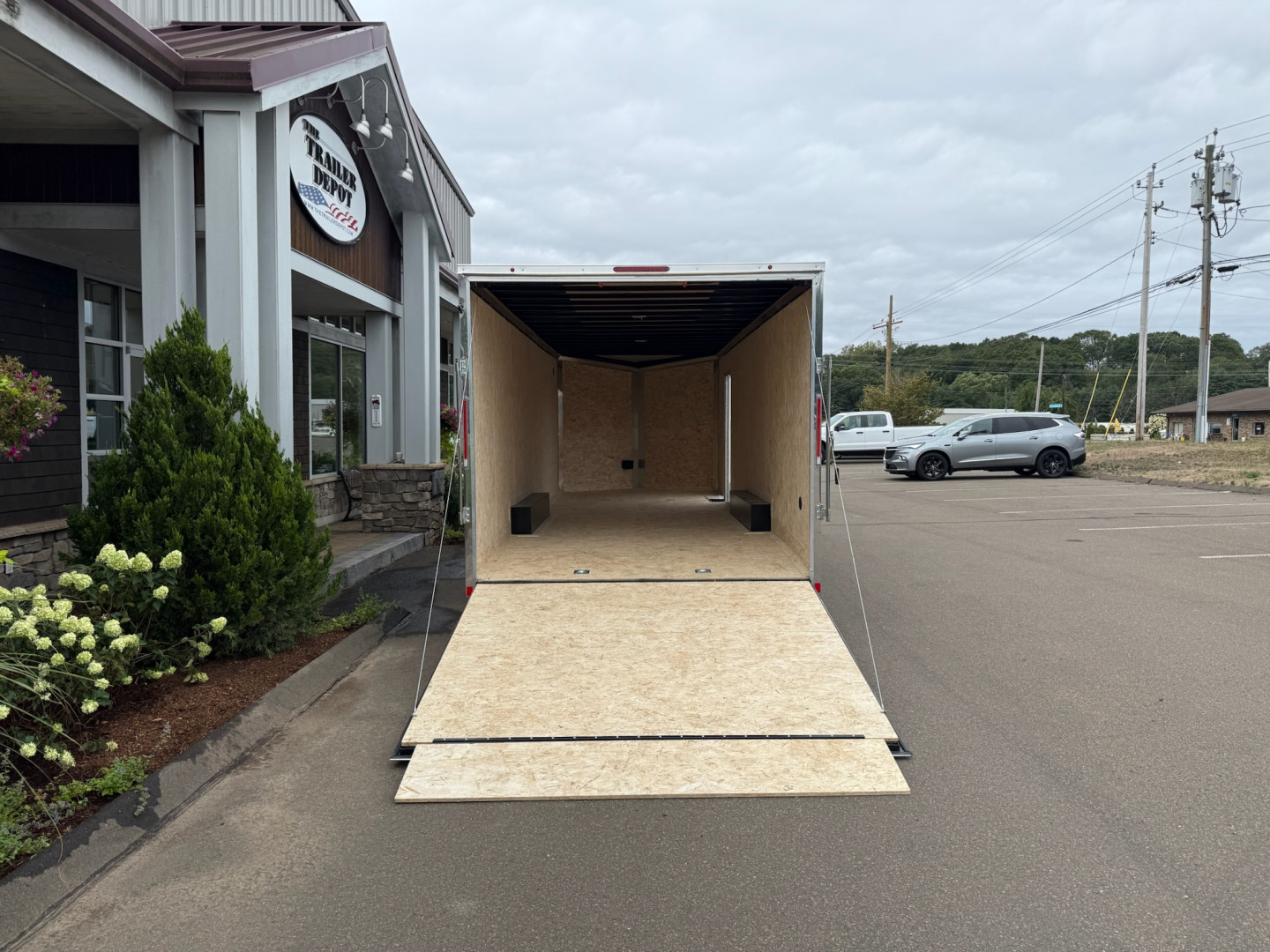 New Pace American 8'6" x 24'+ V-Nose Enclosed Car Hauler 9.9K