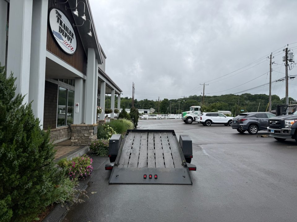 Tilt Trailer photo 7