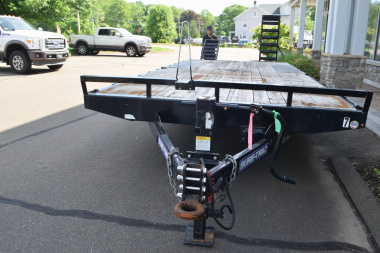 Used Sure-Trac 8’6″ X 17′ + 3′ BEAVERTAIL LOW PROFILE DECKOVER 9.9K