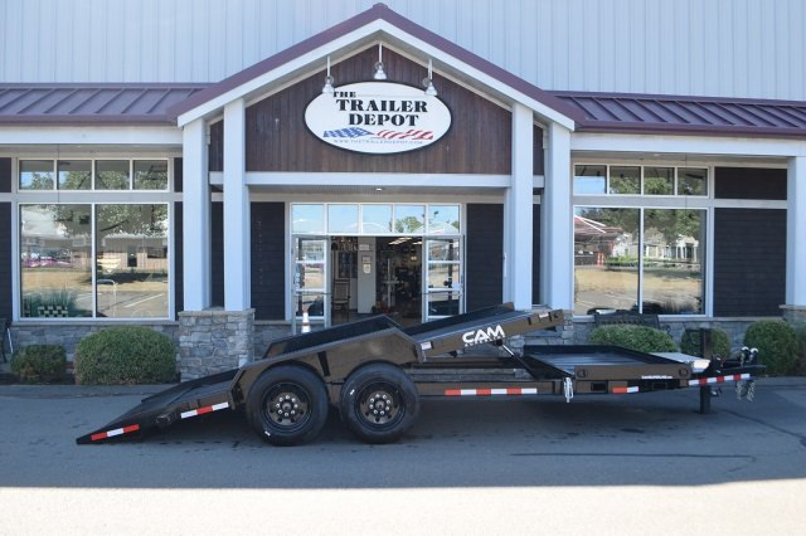 New CAM Superline 6’9″ X 20′ SPLIT TILT EQUIPMENT HAULER 17.6K