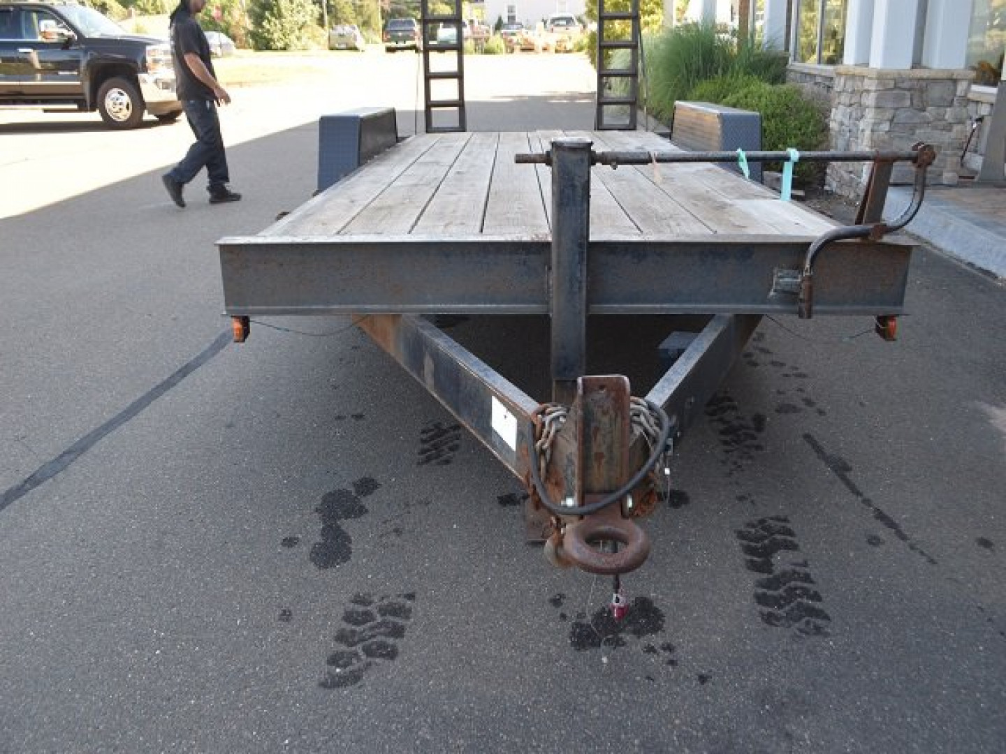 Used QUALITY EQUIPMENT TRAILER 14K
