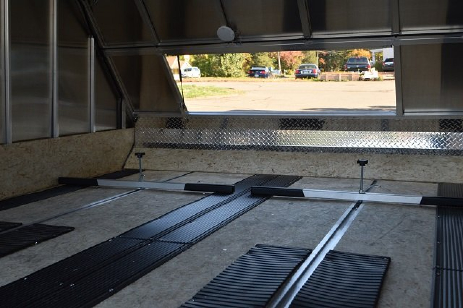 New Mission 8’5″ X 12′ ENCLOSED SNOWMOBILE TRAILER 2.9K