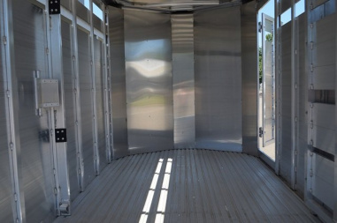 New FEATHERLITE 6’7″ X 16′ LIVESTOCK BUMPER PULL TRAILER