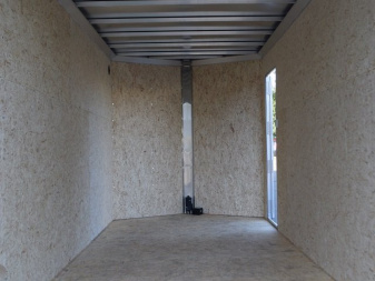 New EZ HAULER 7′ X 16′ + V-NOSE ENCLOSED CARGO TRAILER WITH RAMP DOOR 7K