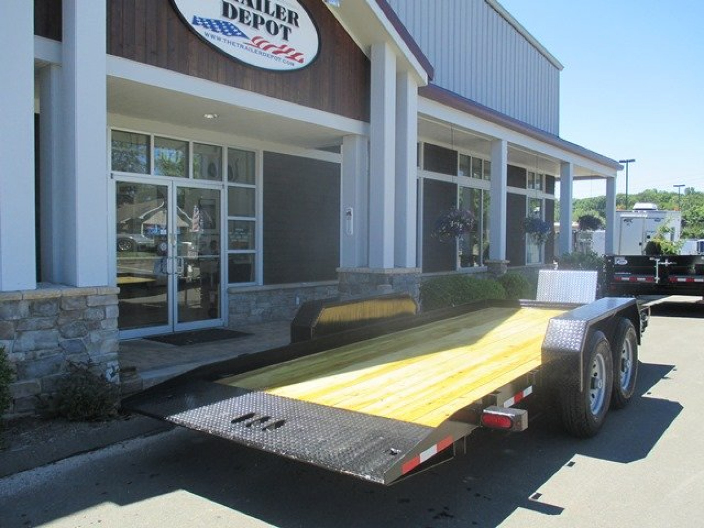 New CAM Superline 6’9″ X 18′ FULL TILT TRAILER 13.2K