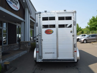 New Sundowner 6’9″ X 16′ LIVESTOCK TRAILER