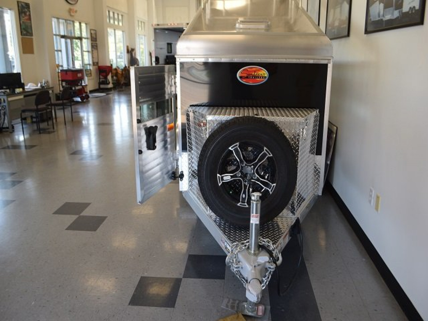 New SUNDOWNER 4′ X 7’6″ MINI STOCK TRAILER 2.3K