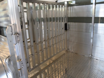 New SUNDOWNER 4′ X 7’6″ MINI STOCK TRAILER 2.3K