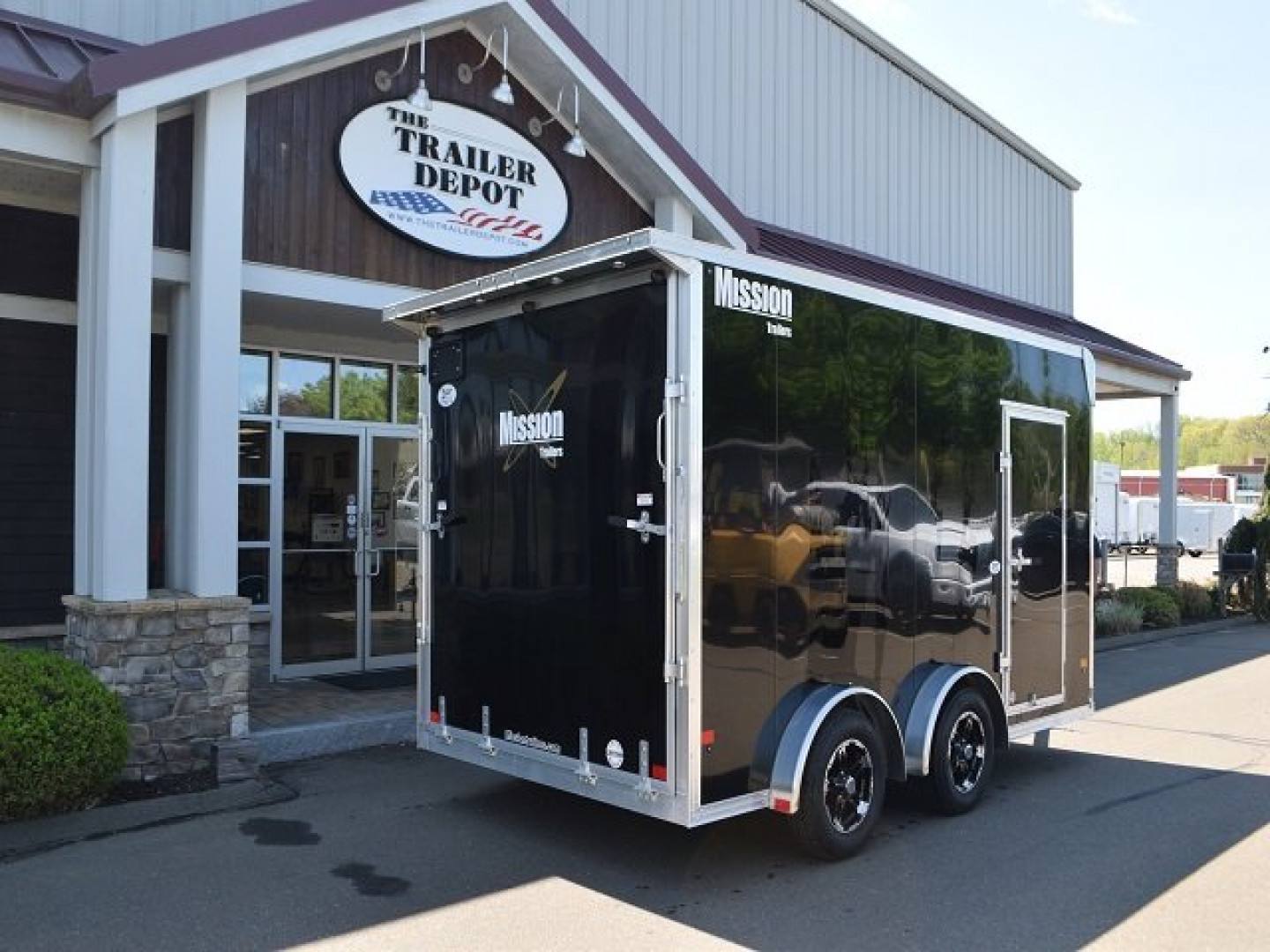 New MISSION 7’6″ X 14′ ENCLOSED MOTORCYCLE TRAILER 7K