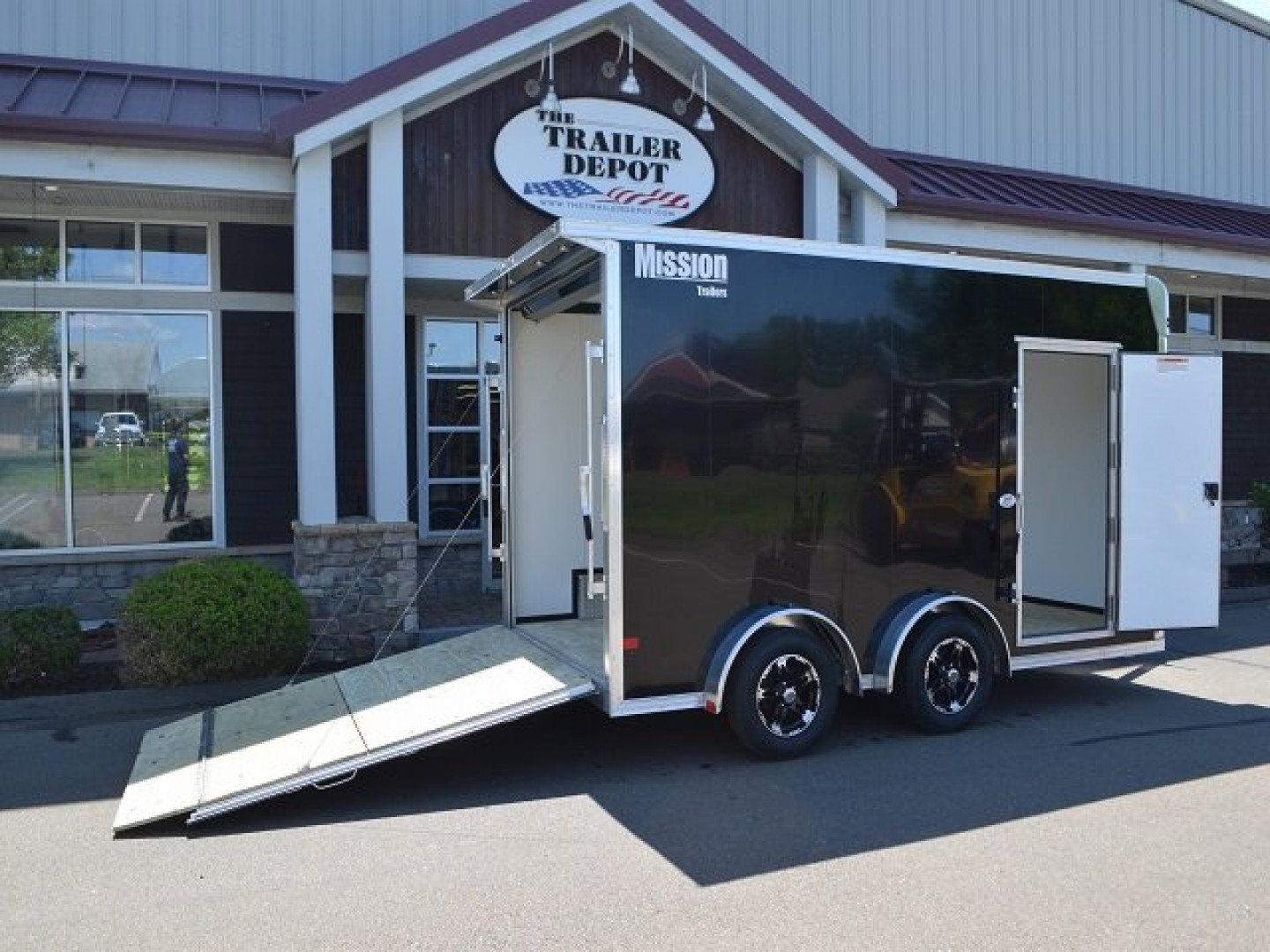 New MISSION 7’6″ X 14′ ENCLOSED MOTORCYCLE TRAILER 7K