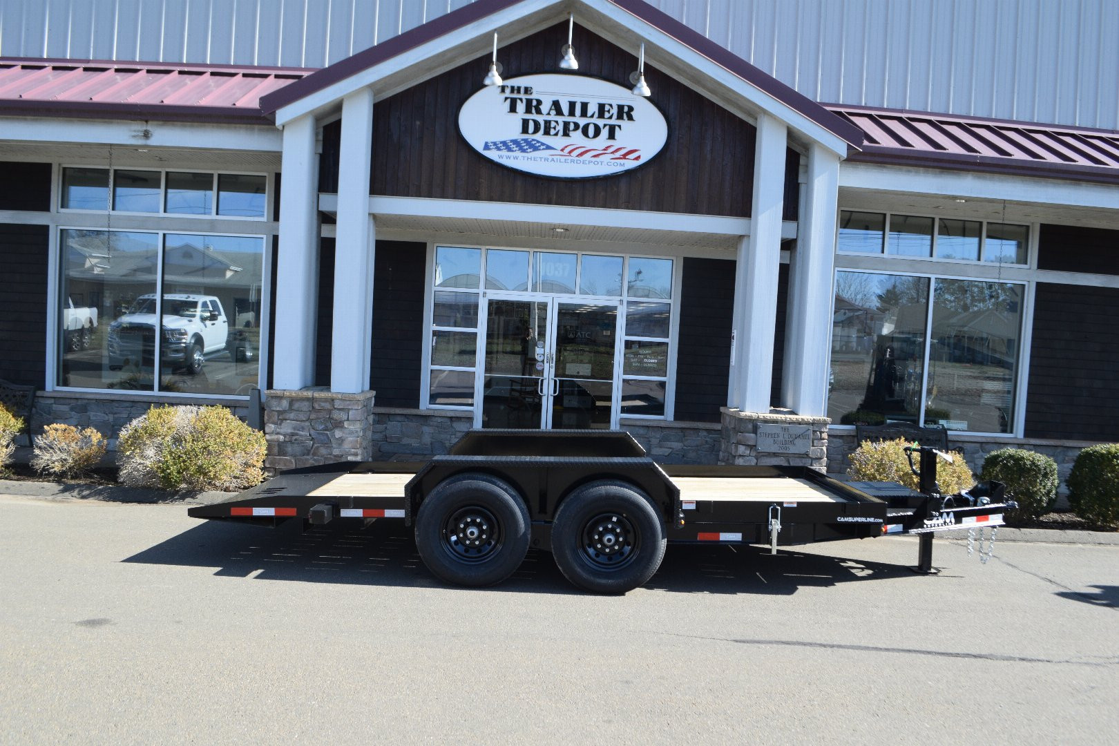 New CAM Superline 6’9″ X 16′ FULL TILT TRAILER 15.4K