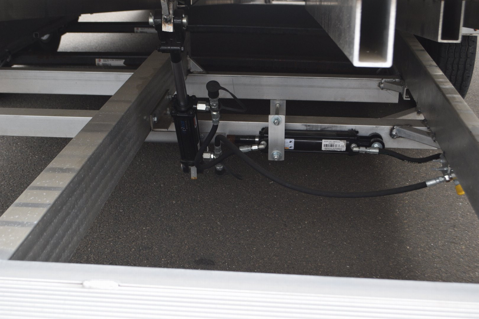 New ALUMA 6’8″ X 20′ OPEN CAR HAULER TILT 7K